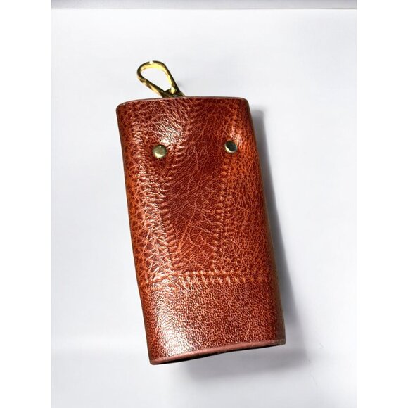 Brown Leather Key Holder With Gold Hardware & Snap Closure - Picture 2 of 6